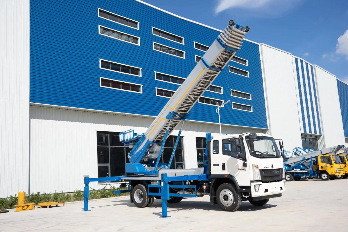 惠州小型云梯车上料车租赁多少钱