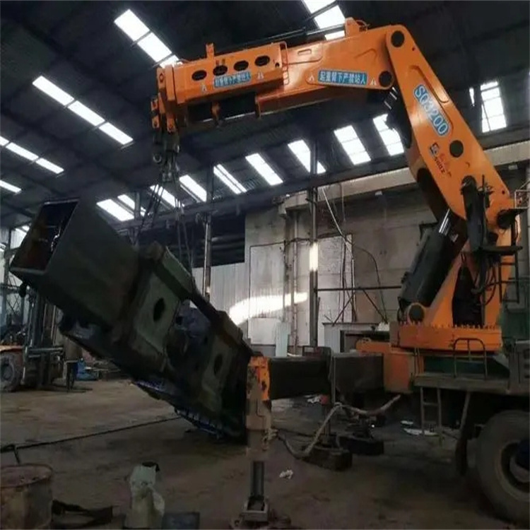 惠州200吨折臂吊出租